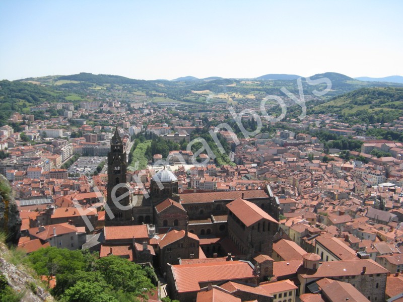 Le_Puy_en_Valey